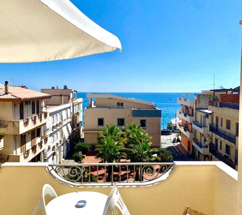Photo of Patio Balcony in Letojanni