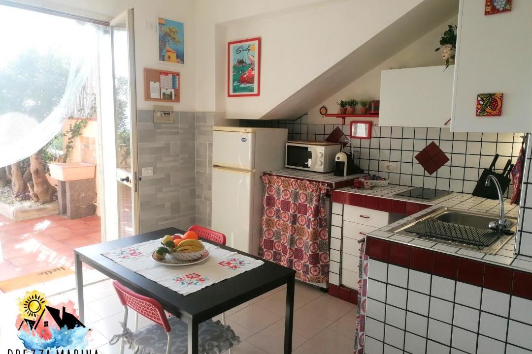Photo of Kitchen in Santa Teresa di Riva