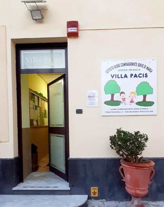 Photo of Others in Naples