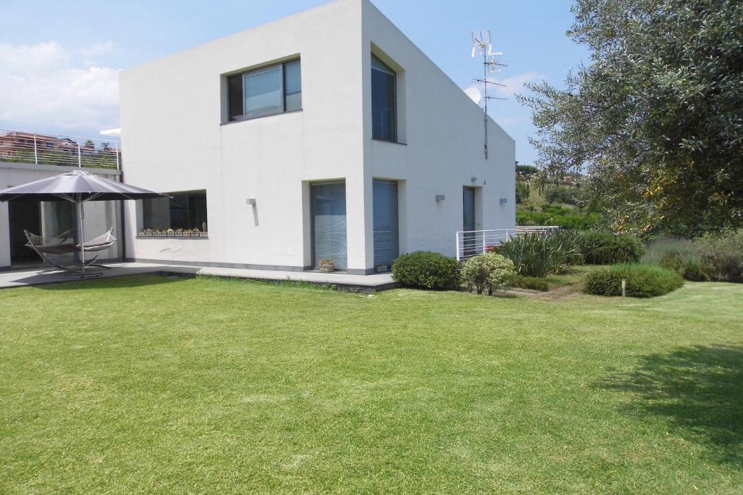 Photo of Buildings in Santa Venerina