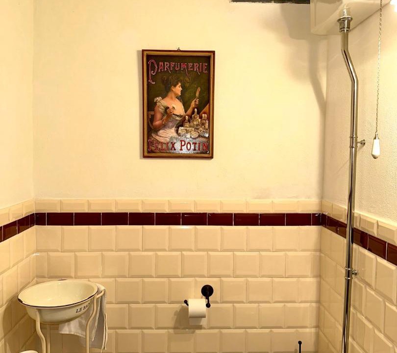Photo of Bathroom in Linguaglossa