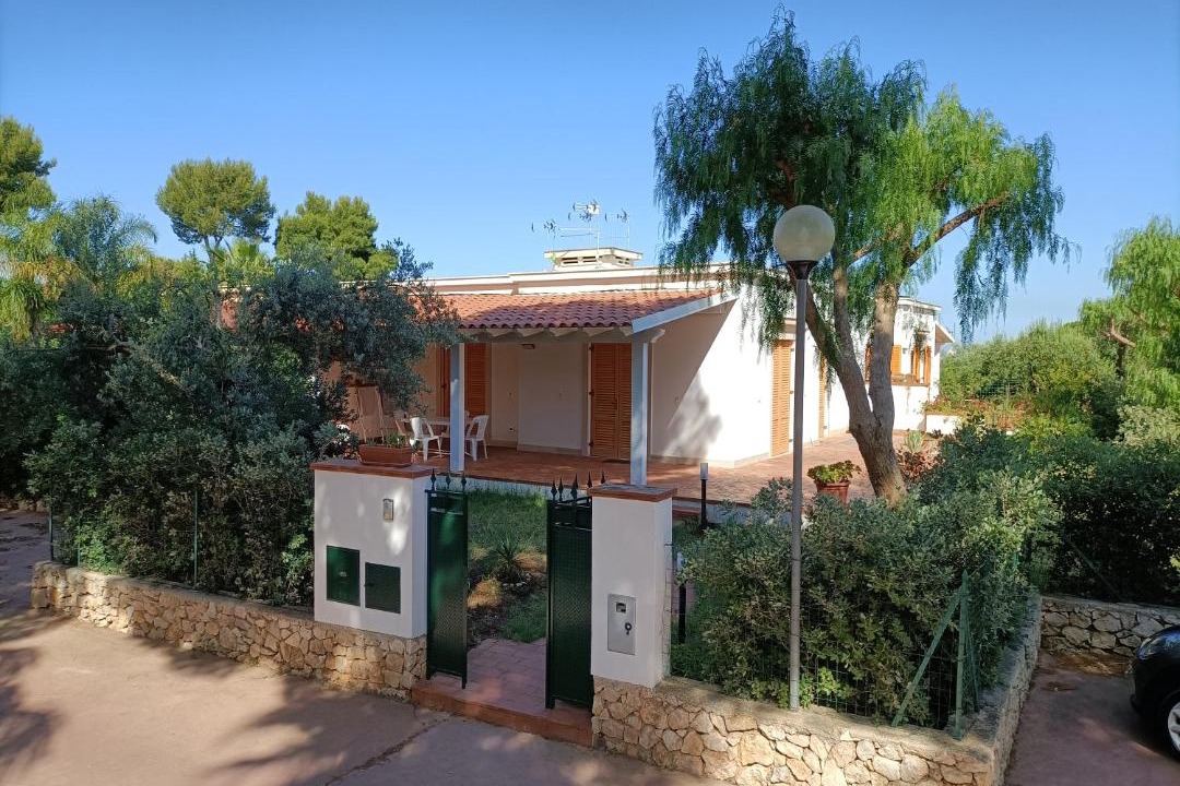 Photo of Buildings in Terrasini