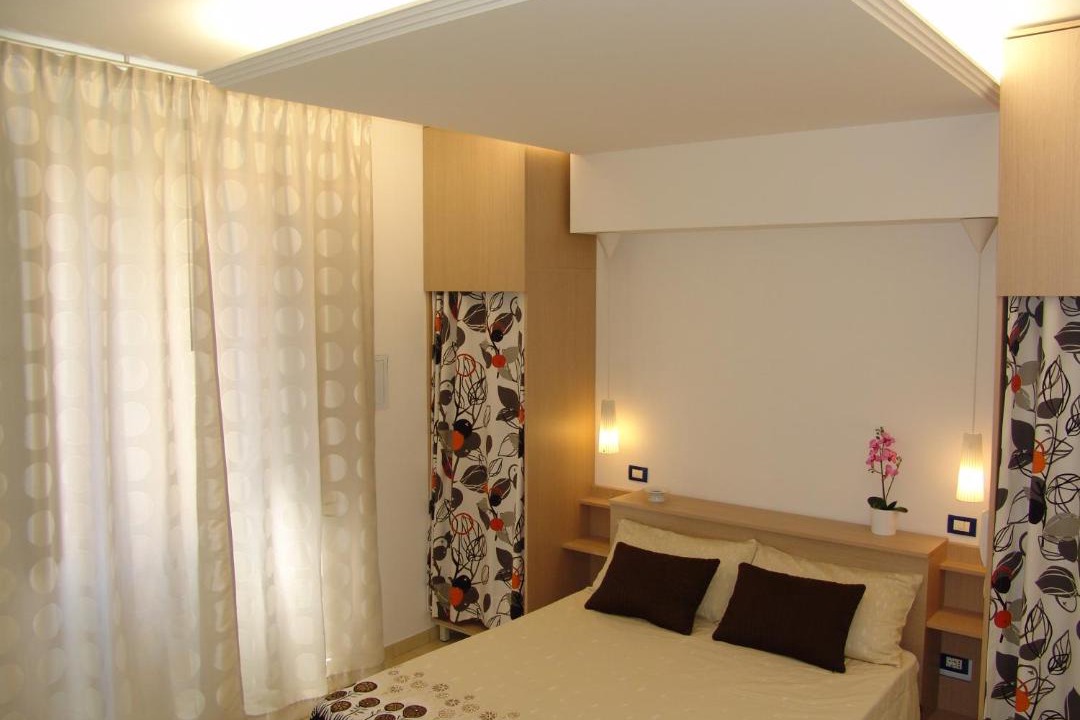 Photo of Bedroom in Noto Historic Centre