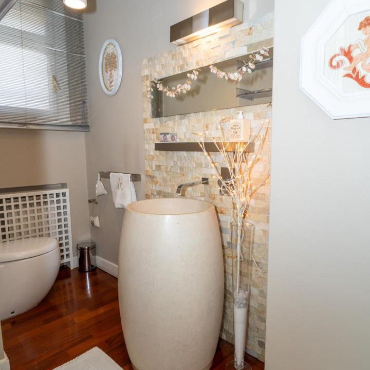 Photo of Bathroom in Cannizzaro