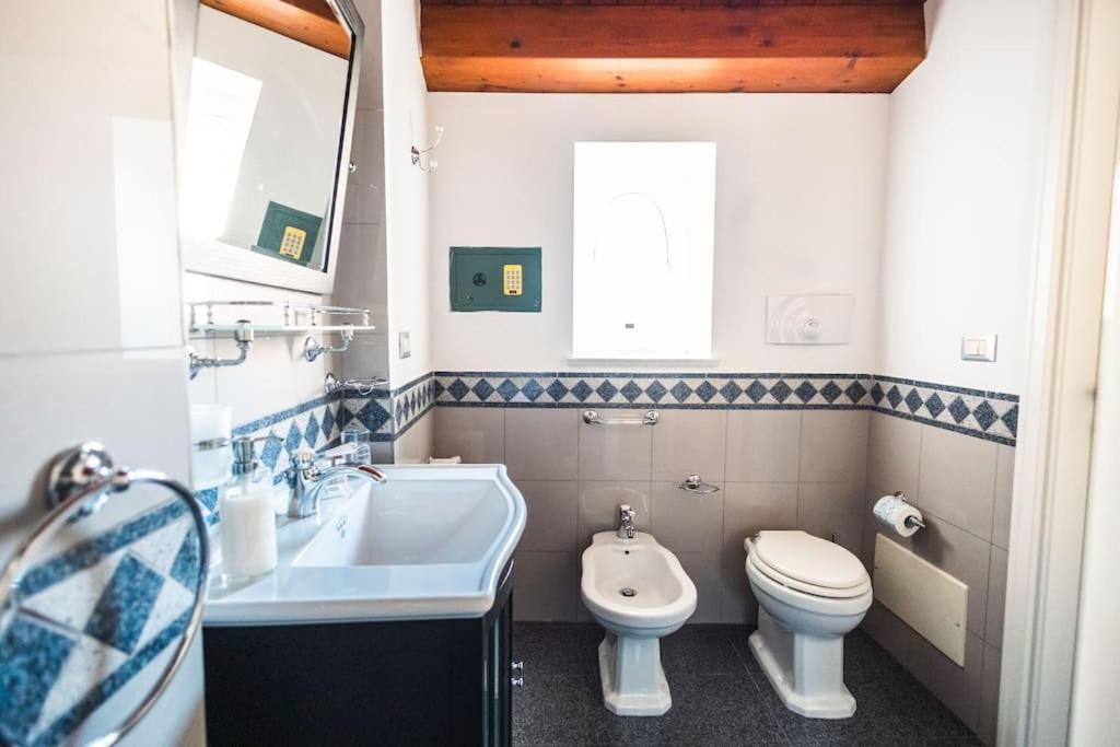 Photo of Bathroom in Kalsa