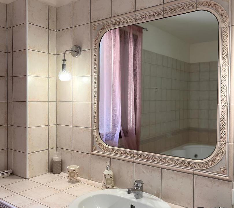 Photo of Bathroom in Belvedere