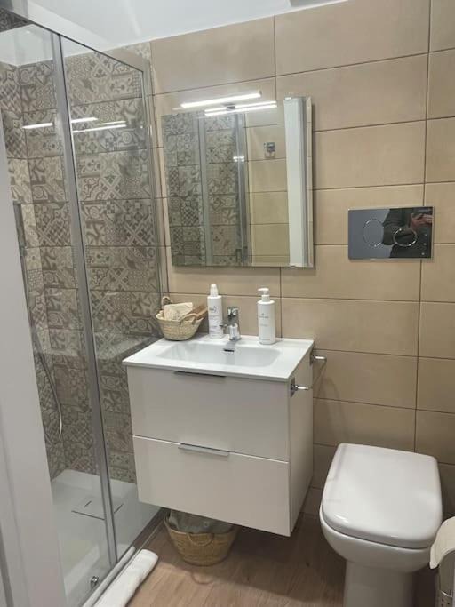 Photo of Bathroom in Pergusa