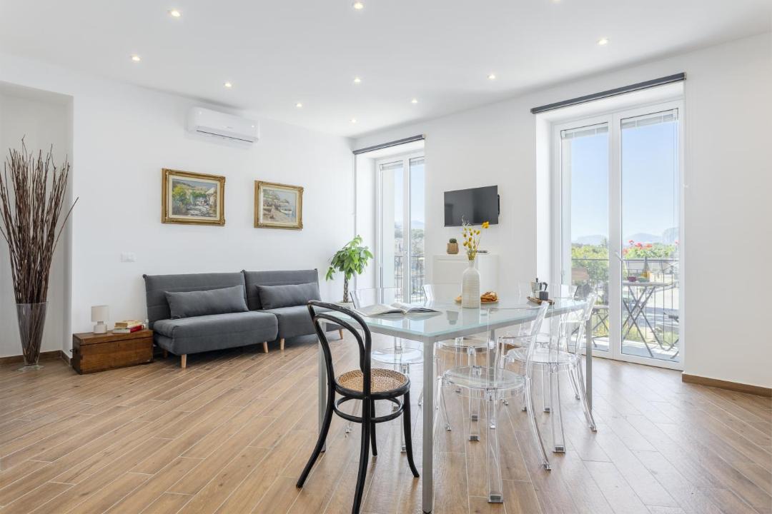 Photo of Livingroom in Corso dei Mille - Sant'Erasmo