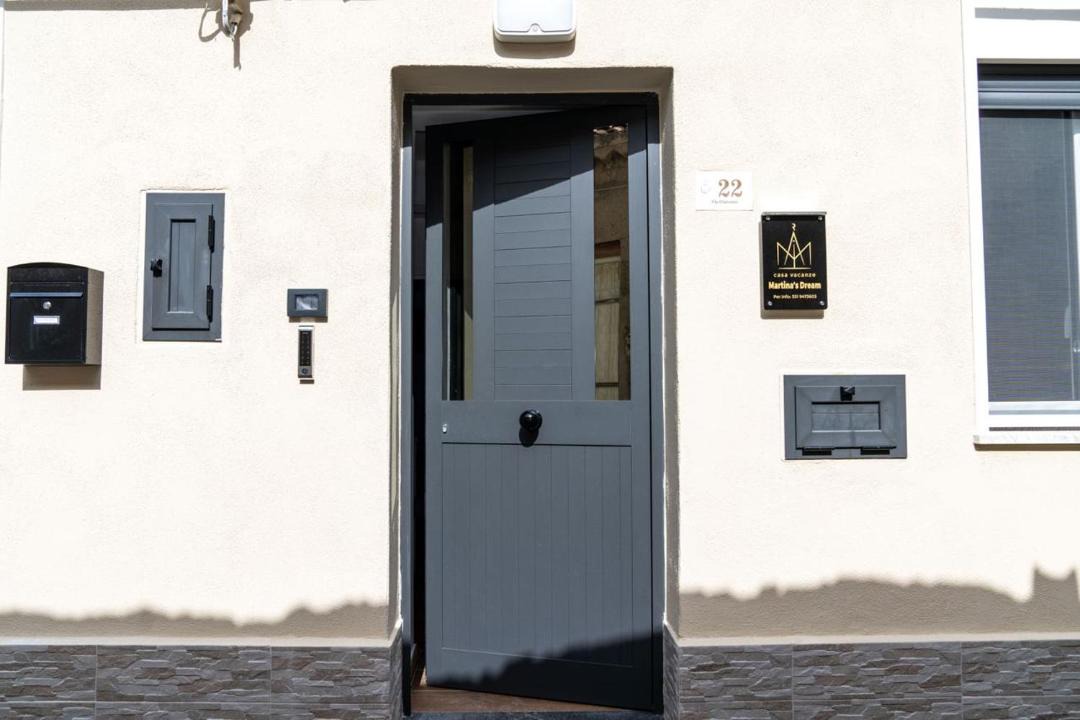Photo of Buildings in Divieto