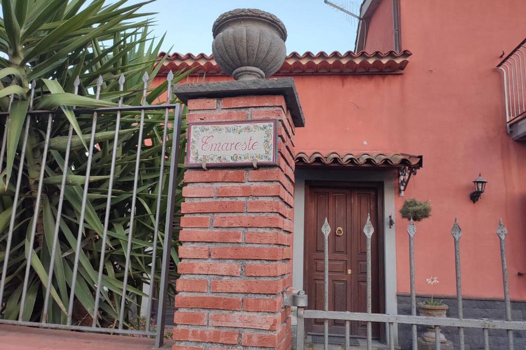 Photo of Buildings in Rovittello