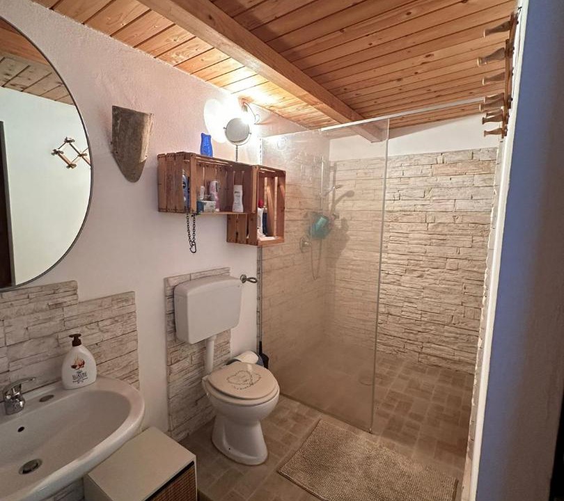 Photo of Bathroom in Floridia