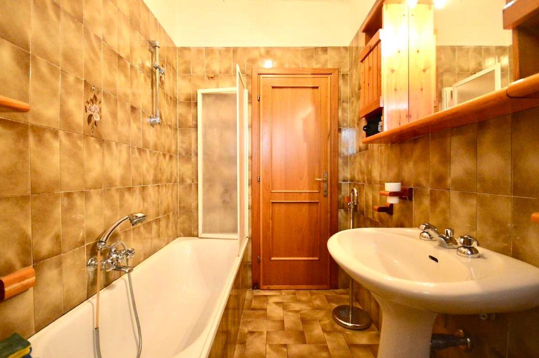 Photo of Bathroom in Caltanissetta