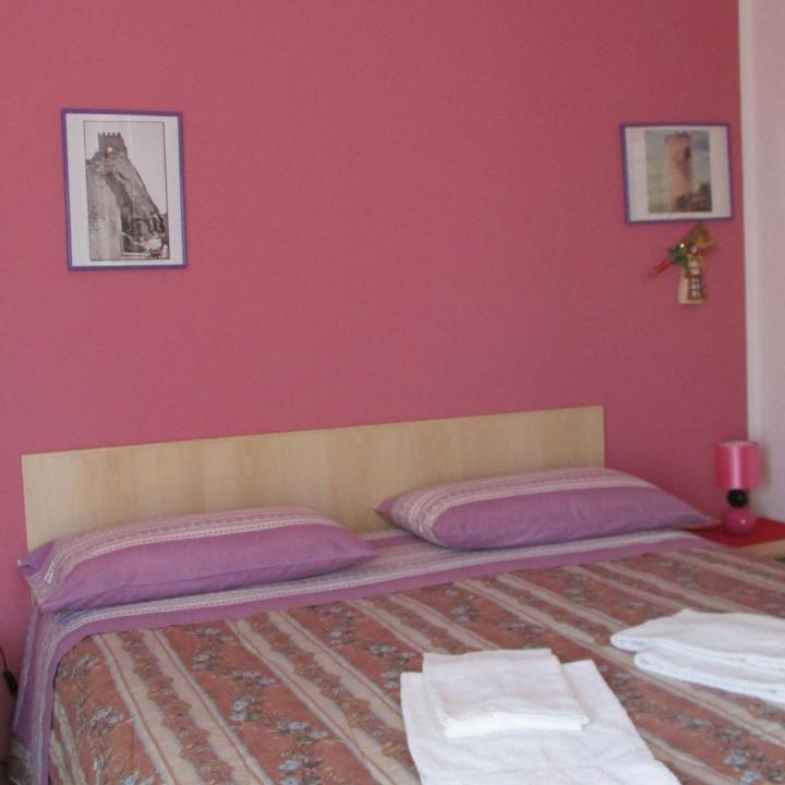 Photo of Bedroom in Gangi