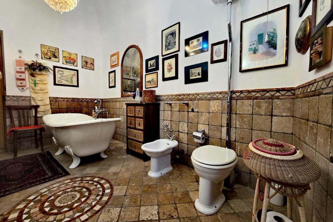Photo of Bathroom in Caccamo