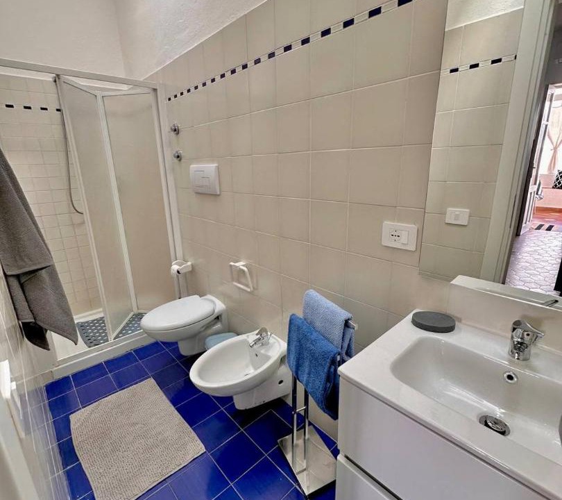 Photo of Bathroom in Vulcano Porto