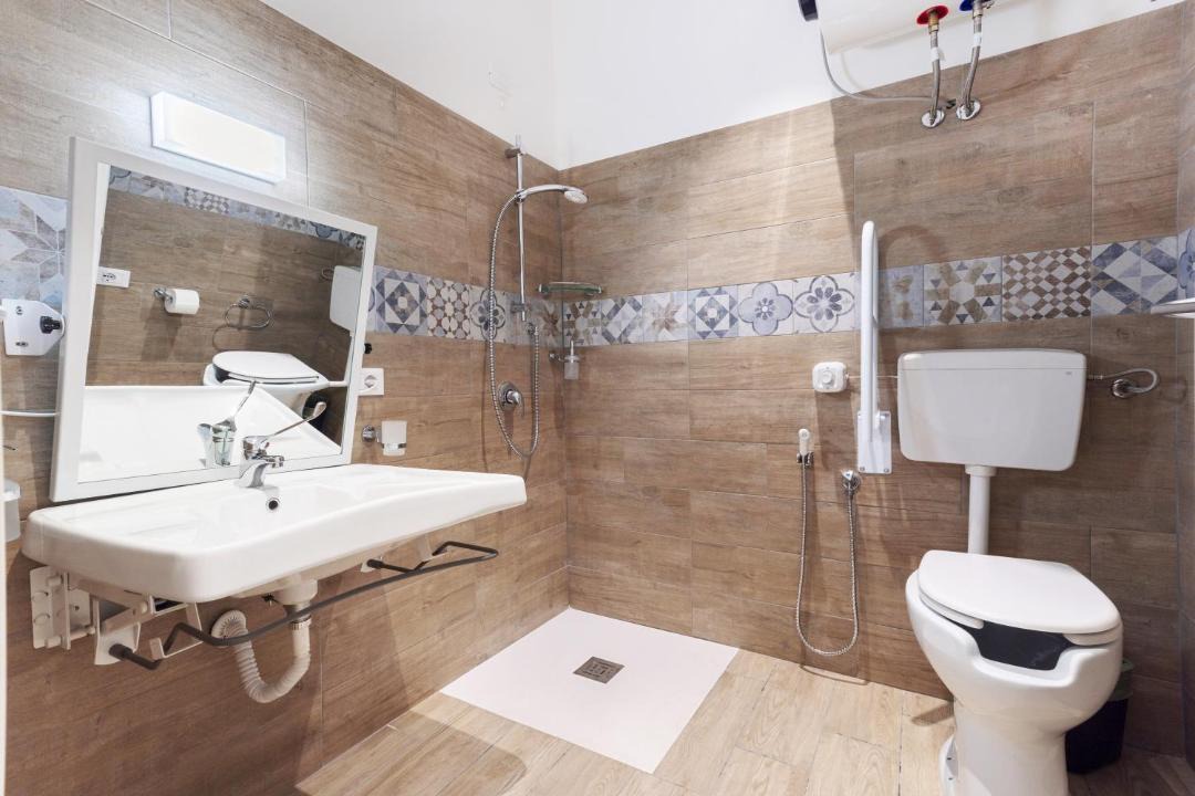 Photo of Bathroom in Aspra