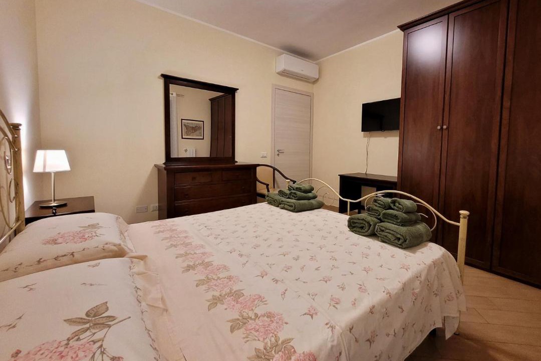 Photo of Bedroom in Rometta Marea