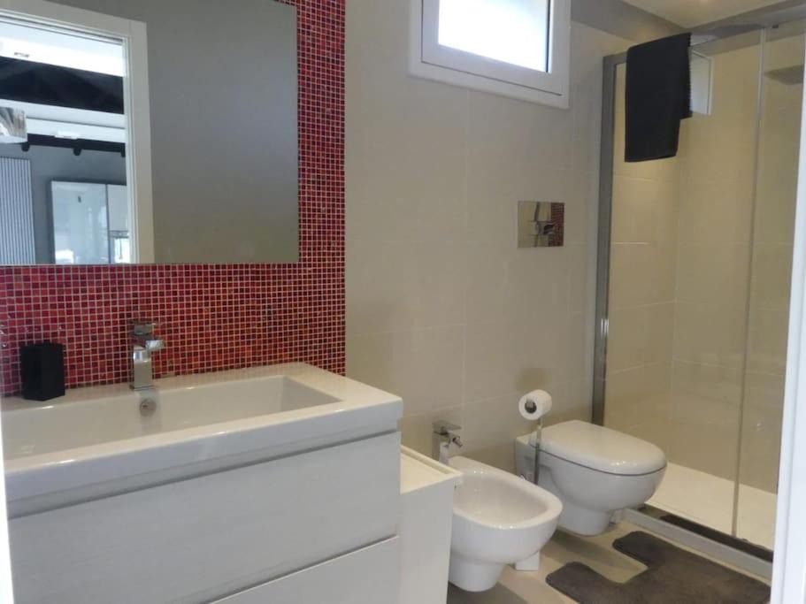 Photo of Bathroom in Camporotondo Etneo