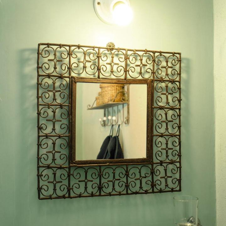 Photo of Others in Noto