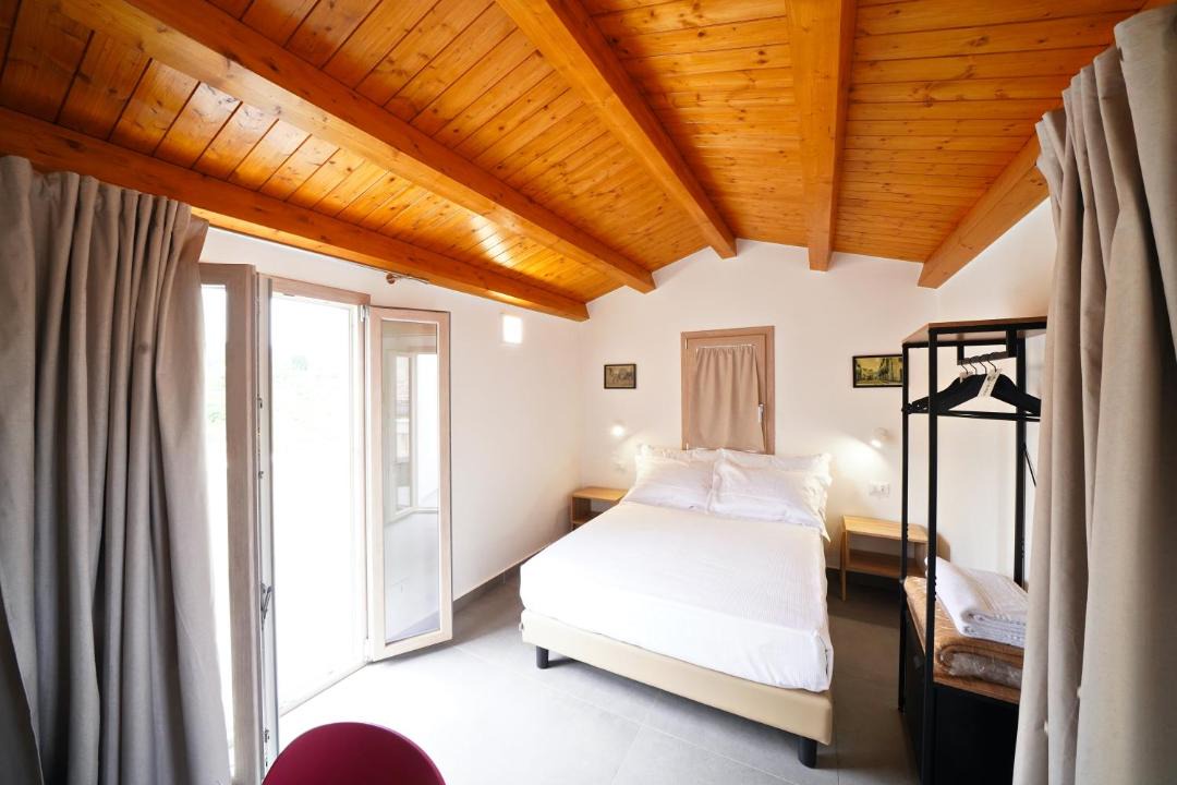 Photo of Bedroom in Lascari