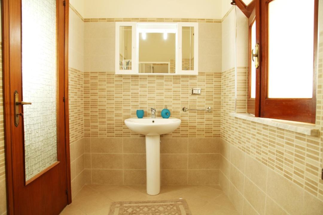 Photo of Bathroom in Riposto