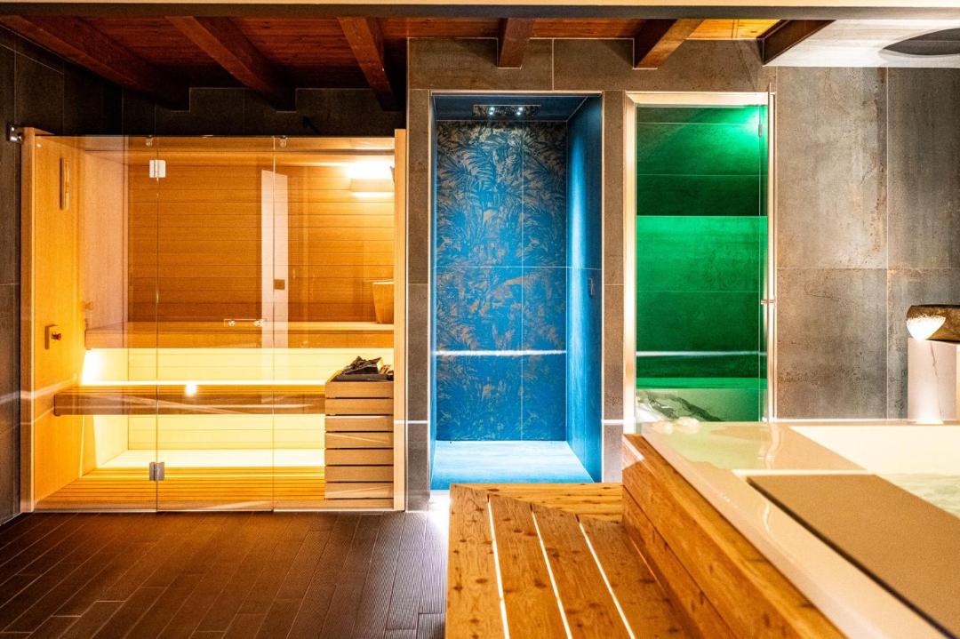 Photo of Bathroom in Longi