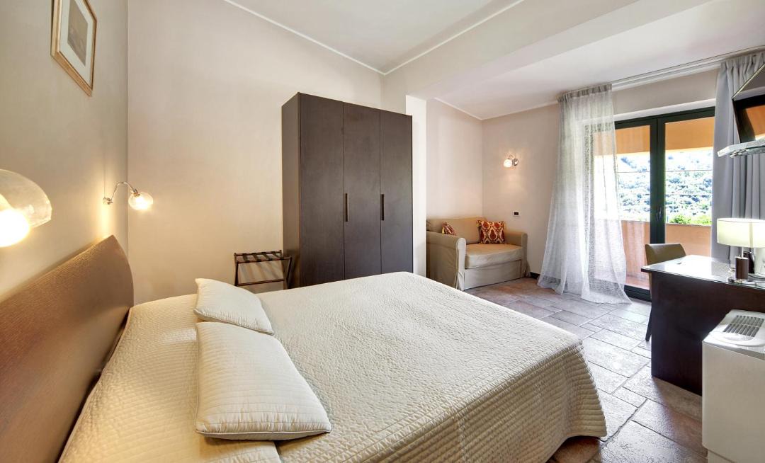 Photo of Bedroom in Mitogio