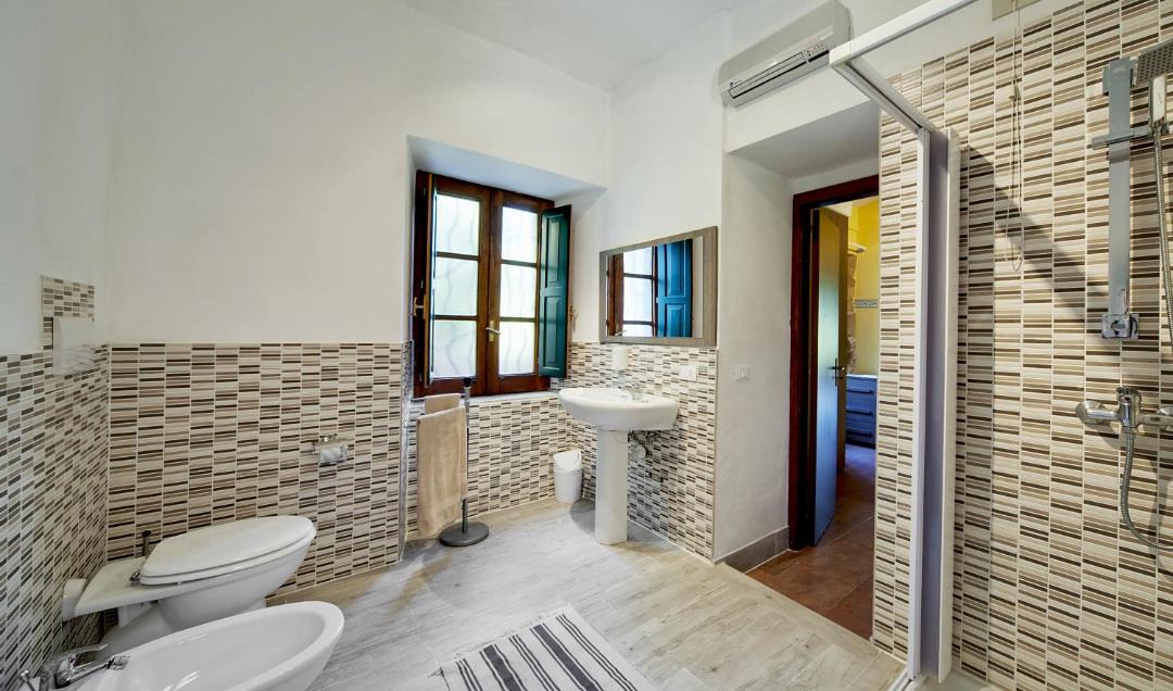 Photo of Bathroom in Mitogio