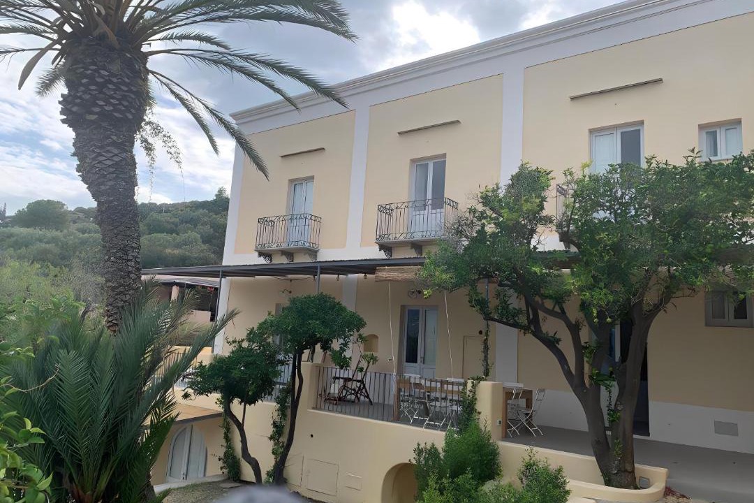 Photo of Buildings in Lingua