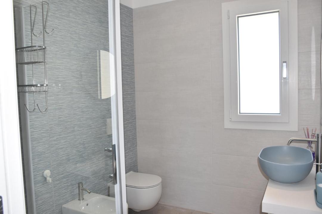 Photo of Bathroom in Avola