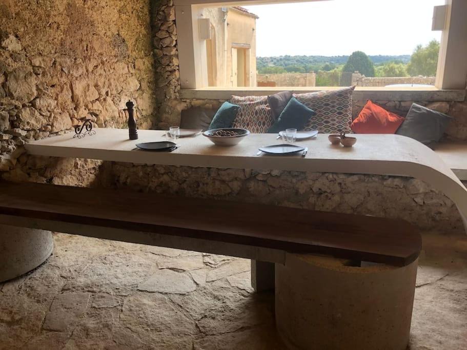 Photo of Others in Noto