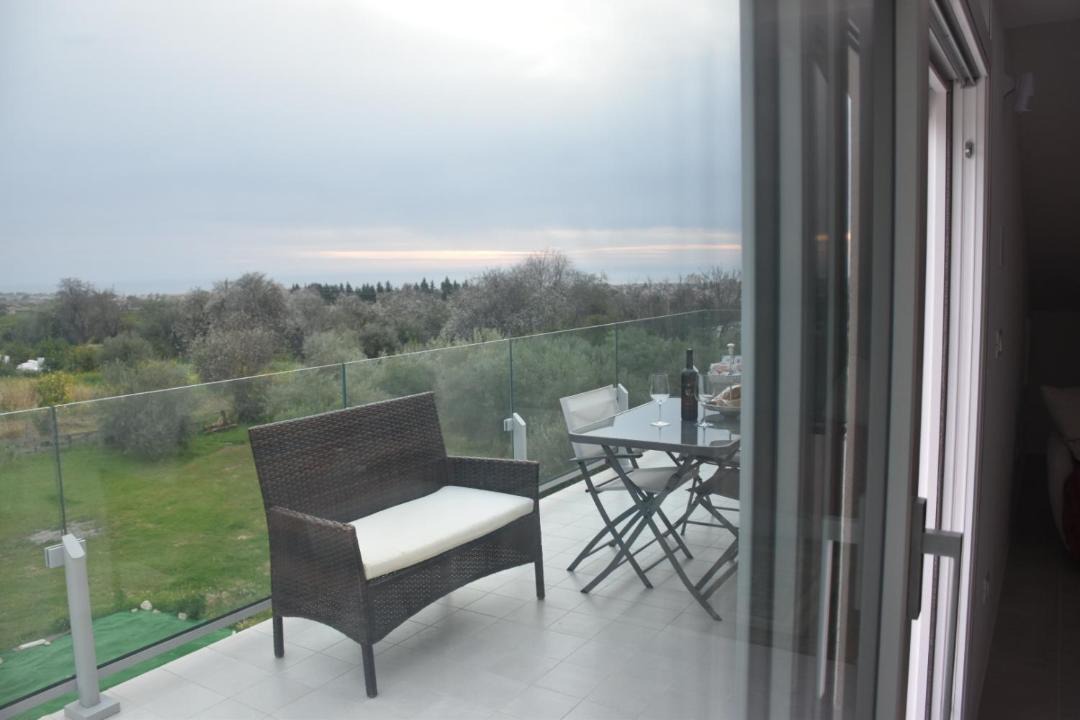 Photo of Patio Balcony in Avola