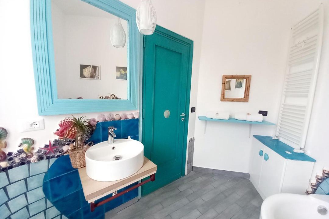 Photo of Bathroom in Mondello