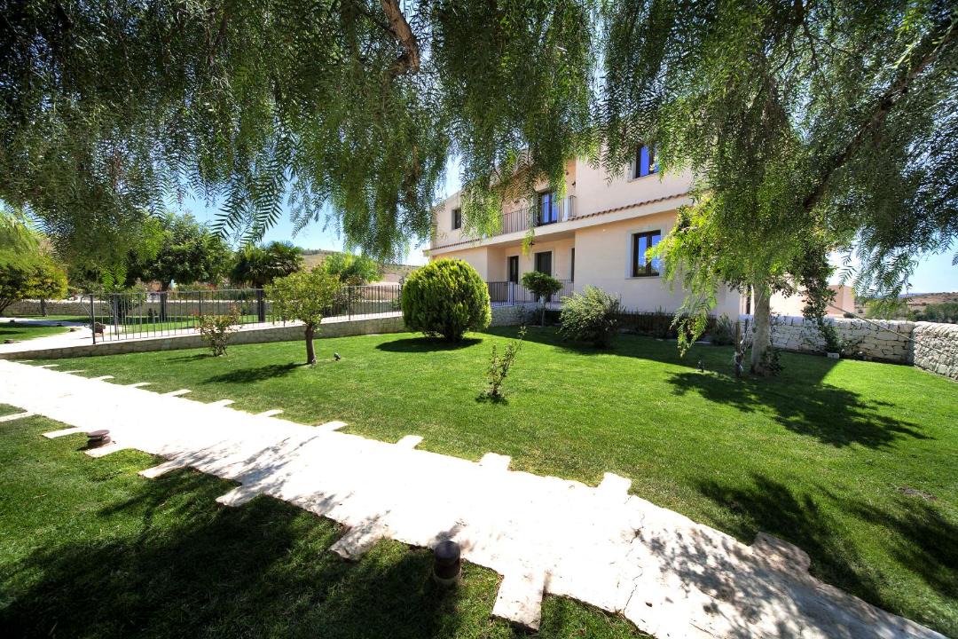 Photo of Others in Giarratana