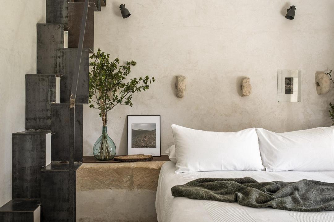 Photo of Others in Noto