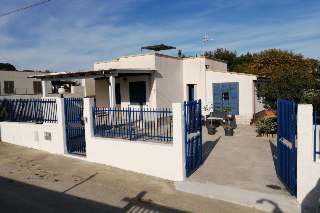 Photo of Buildings in Triscina