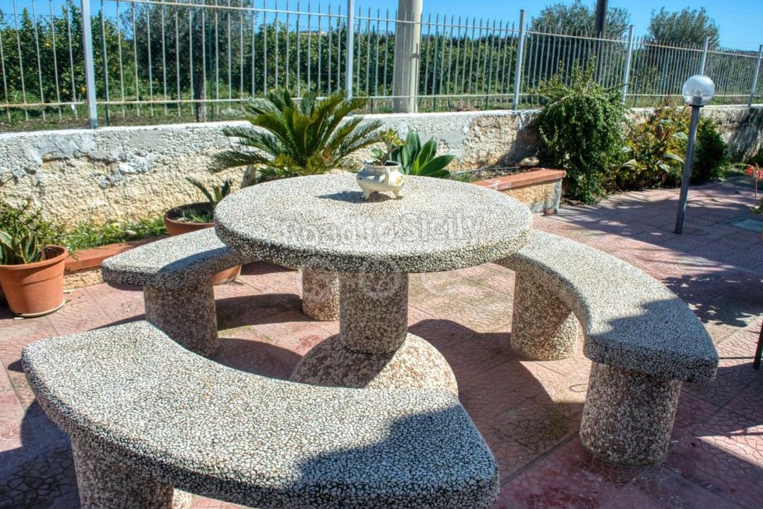 Photo of Patio Balcony in Fanusa