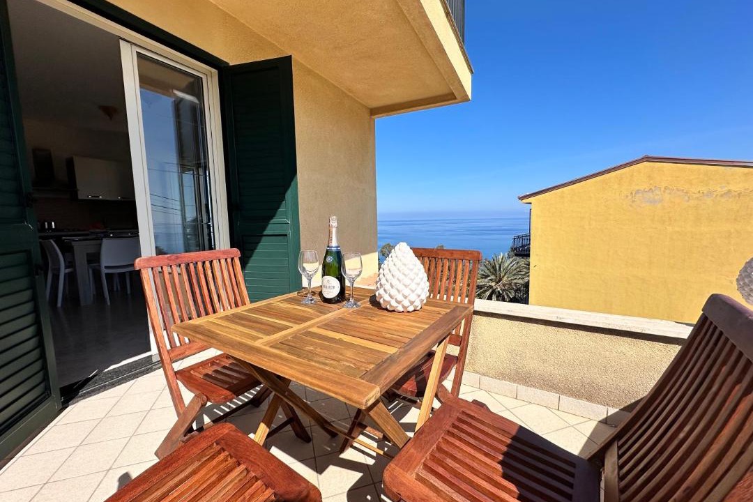 Photo of Patio Balcony in Castel Di Tusa