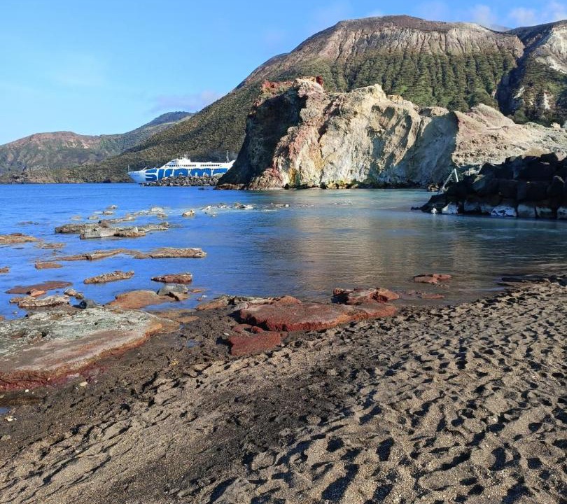 Photo of Others in Vulcano Porto