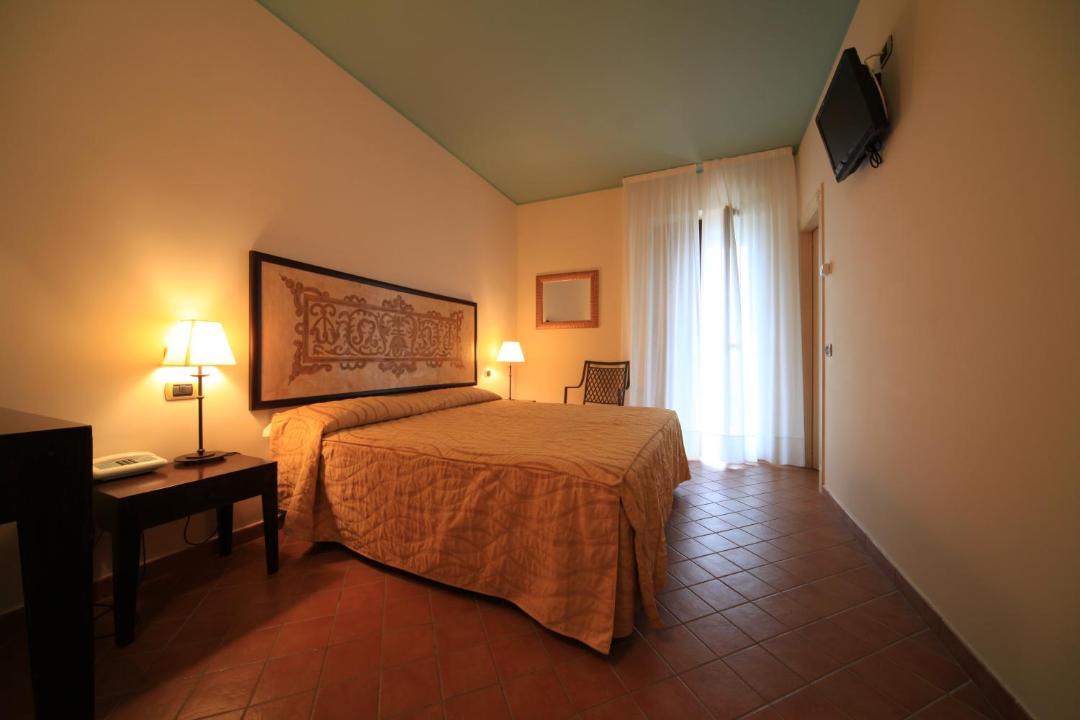 Photo of Bedroom in Vulcano Porto