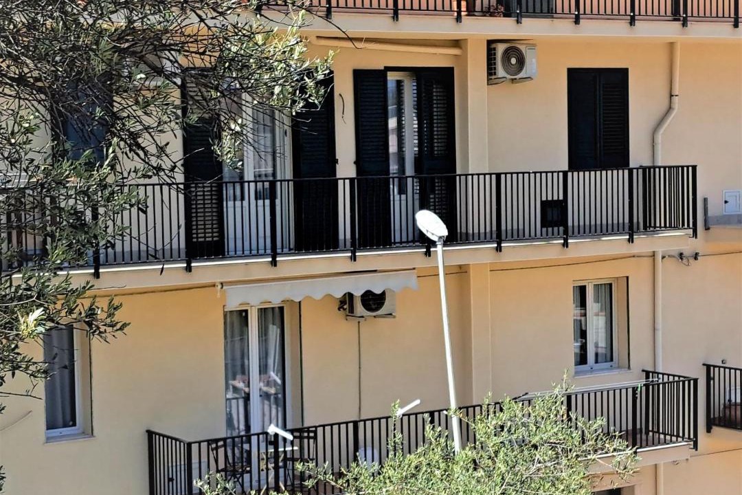Photo of Others in Licata