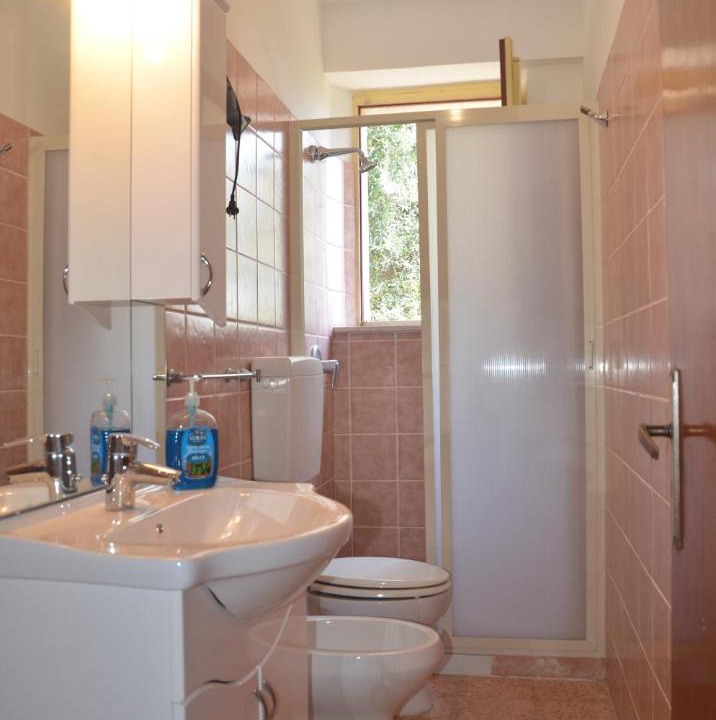 Photo of Bathroom in Mitogio