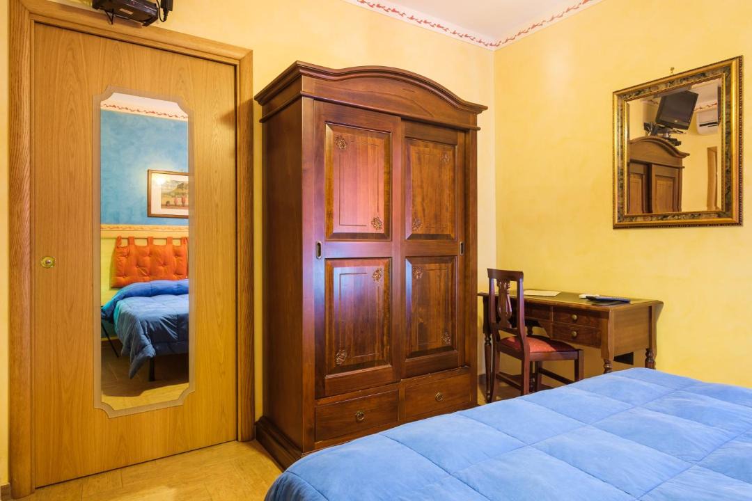 Photo of Bedroom in Porticello