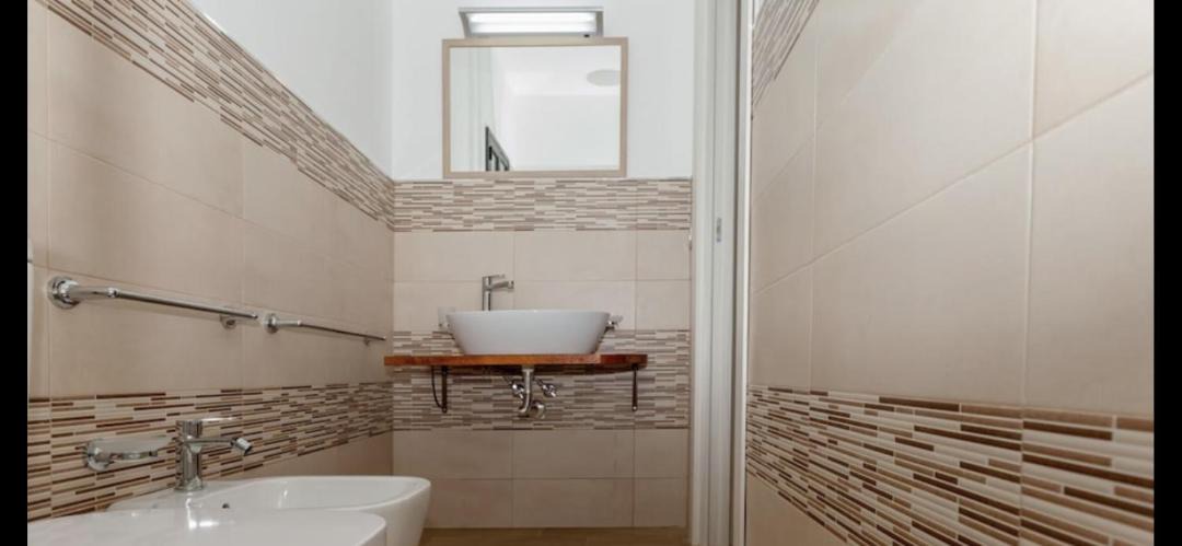 Photo of Bathroom in Fanusa