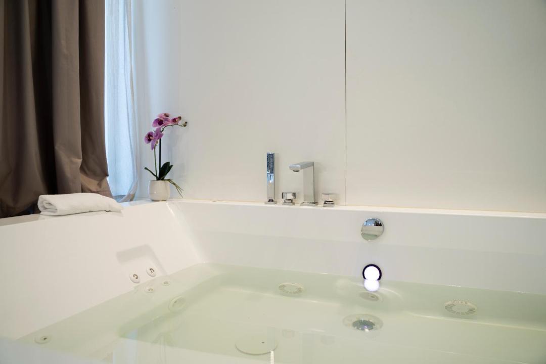 Photo of Bathroom in Aci Trezza