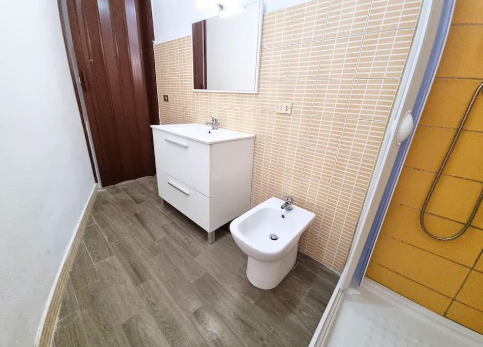 Photo of Bathroom in Vulcano Porto
