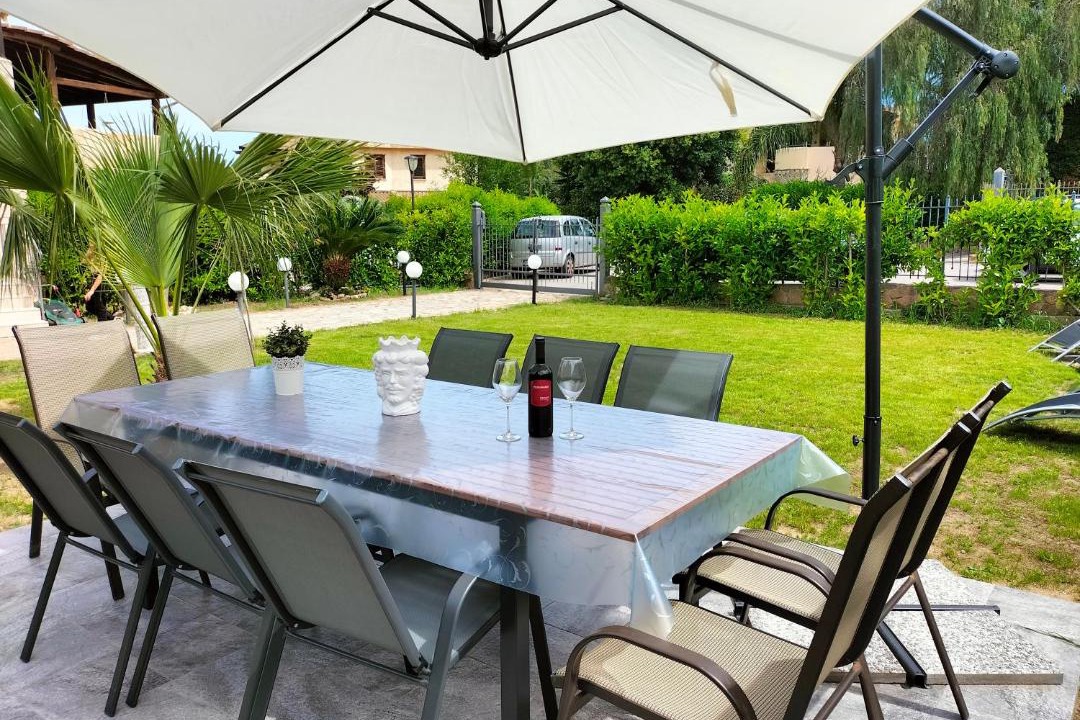 Photo of Patio Balcony in Campofelice di Roccella