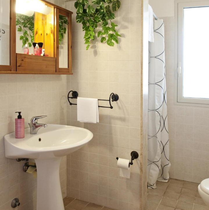 Photo of Bathroom in Caucana-finaiti-casuzze-finaiti Nord