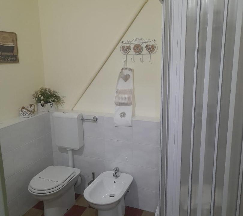 Photo of Bathroom in Troina