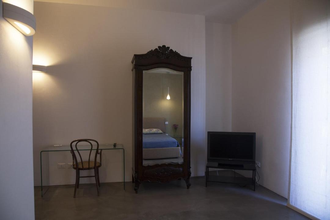 Photo of Others in Ruggero Settimo